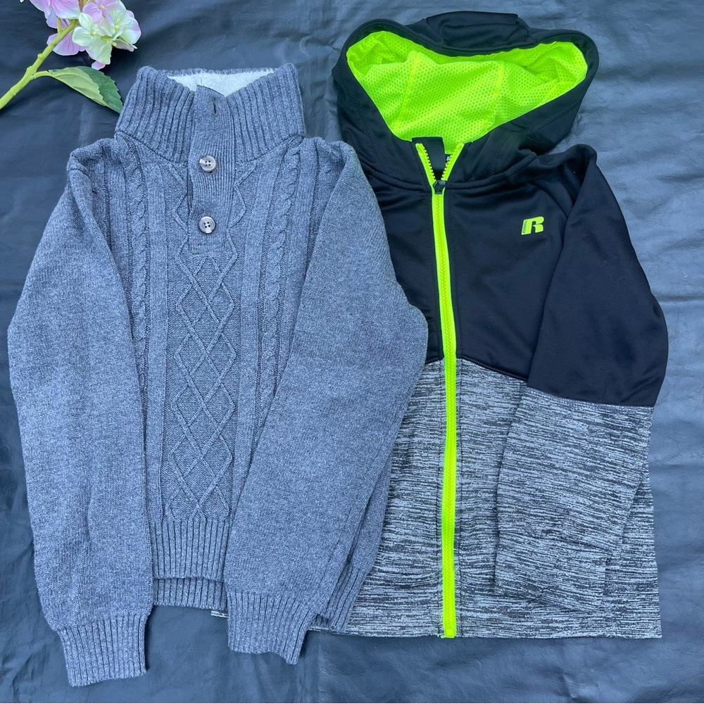 2 Pc Sweaters youth  Kids  Size 8 Gray and Black